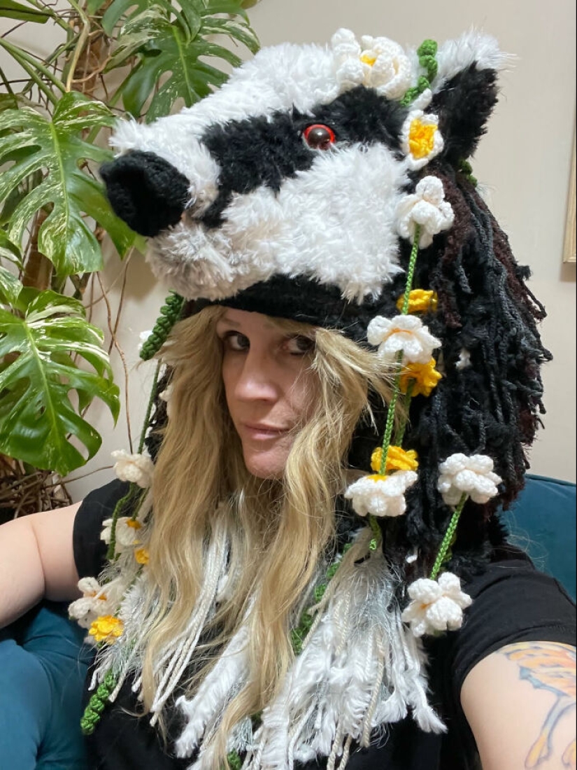 I Created 18 Extravagant Animal-Inspired Hats That Caught The Eye Of Celebrities