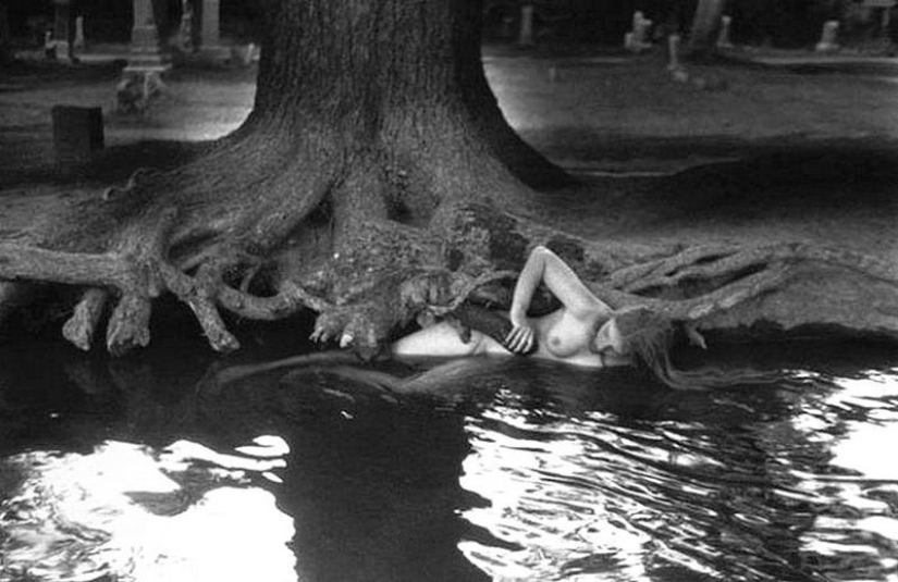 "I invented language so people could see": the life and death of Francesca Woodman