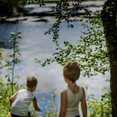 I Took 13 Portraits Of Children Surrounded By The Beauty Of Icelandic Nature