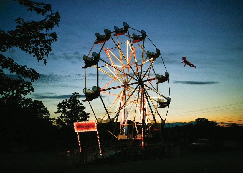 If children flew: positive photo series of a bored Rachel Gulin on maternity leave