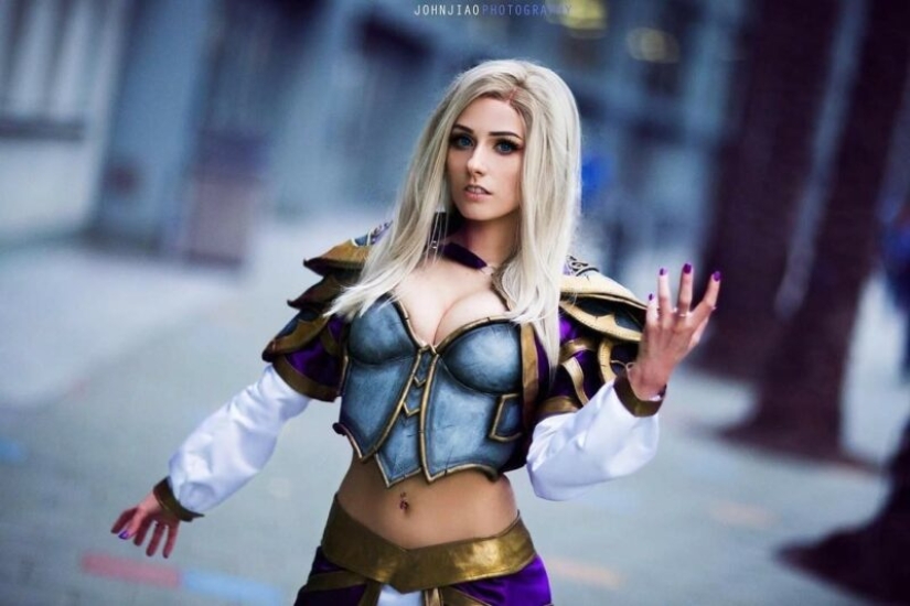 Imágenes suaves de Rolyatistaylor - el modelo de cosplay más modesto