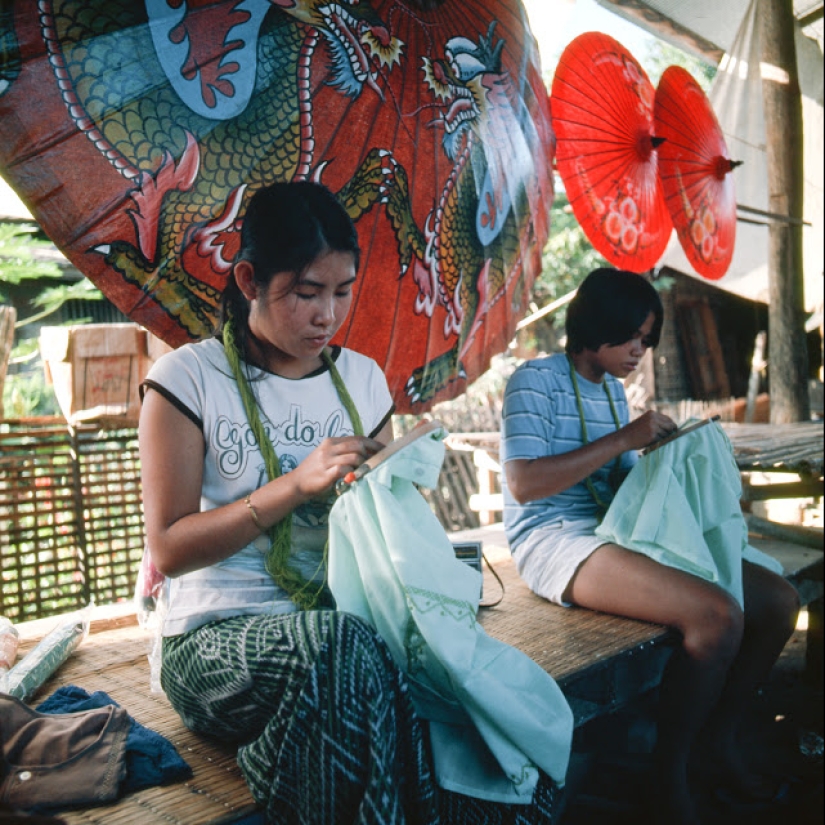 Imágenes vívidas de la vida cotidiana en Tailandia en la década de 1970