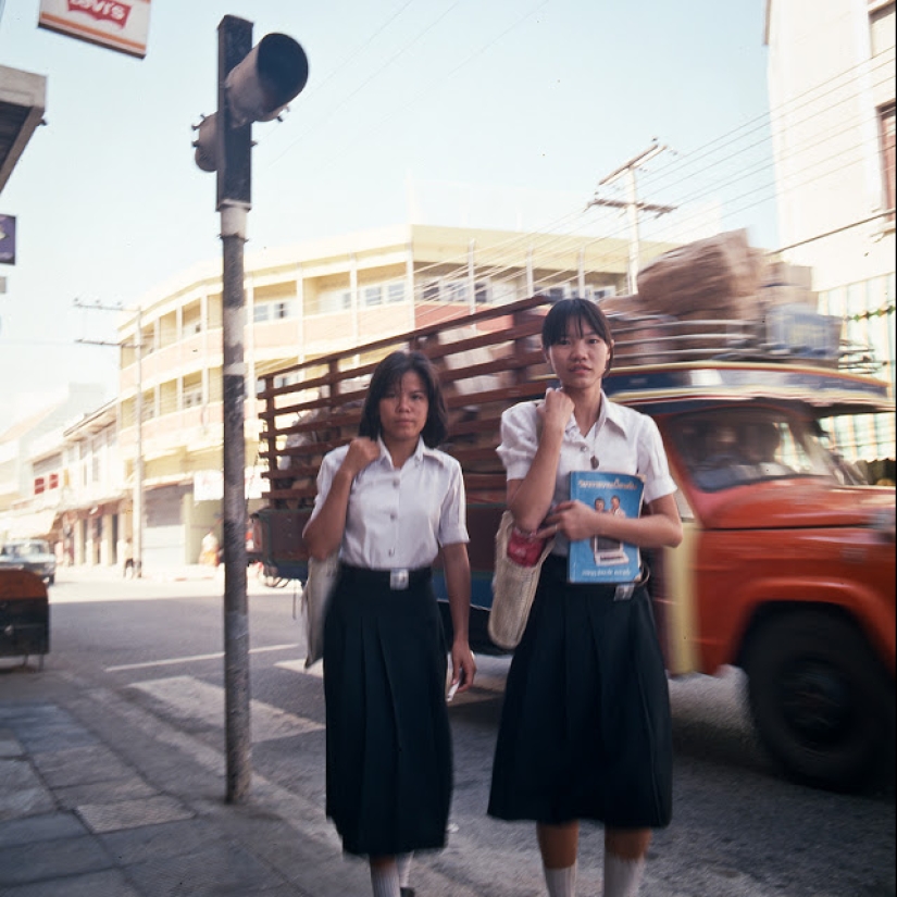 Imágenes vívidas de la vida cotidiana en Tailandia en la década de 1970