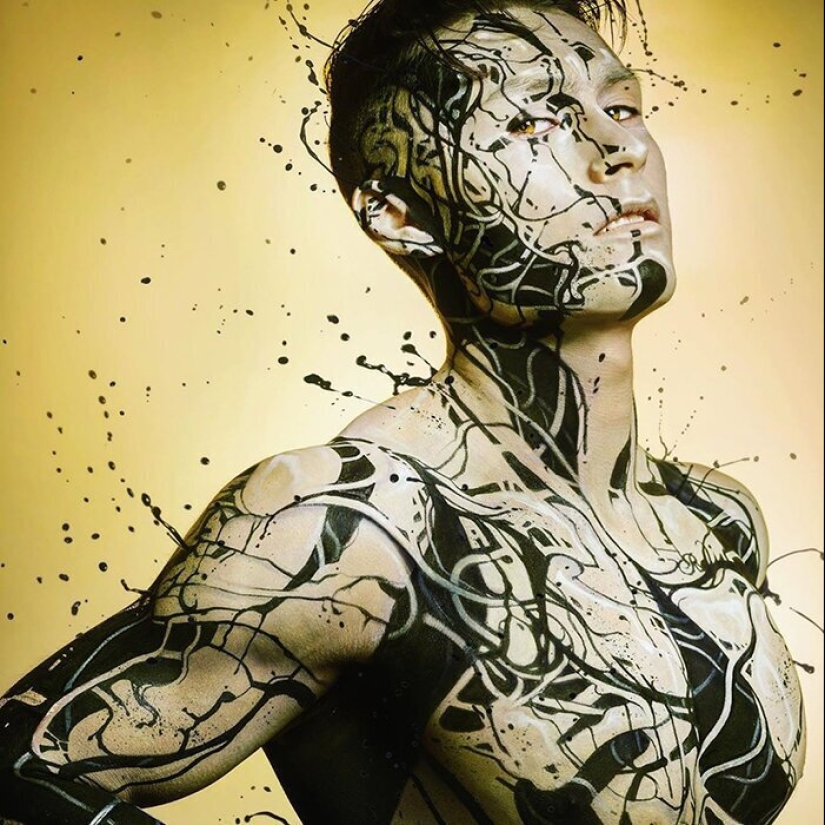 Impressive body art with special effects from Japanese SFX artist Amazing Jiro