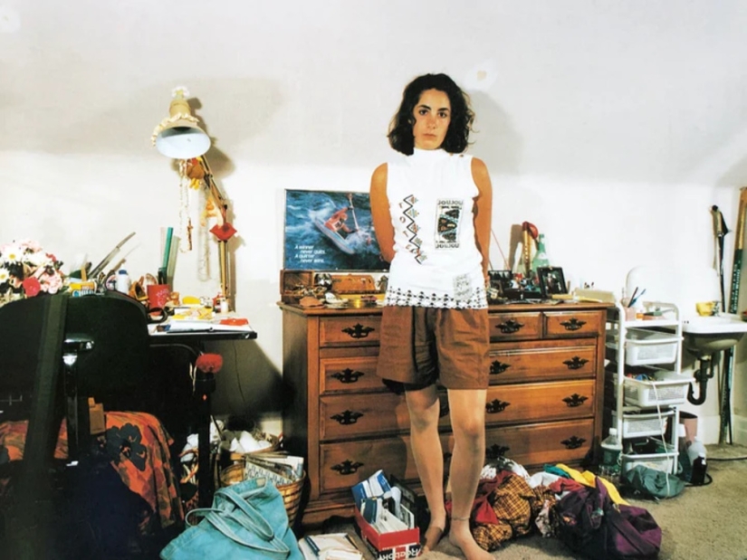 In my bedroom — a photo project about the rooms of American teenagers of the 80s and 90s