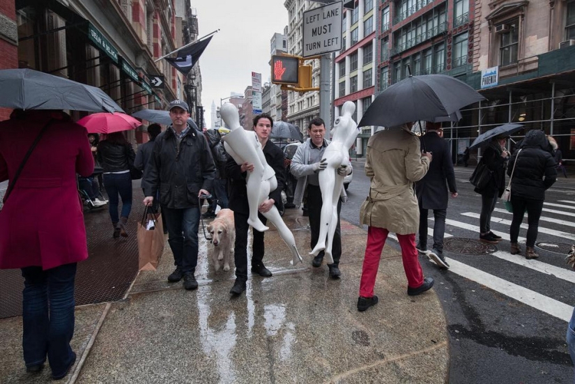 Inesperadas escenas de la calle de nueva York y tel Aviv en la lente del maestro de la calle-foto por Ronen Berka