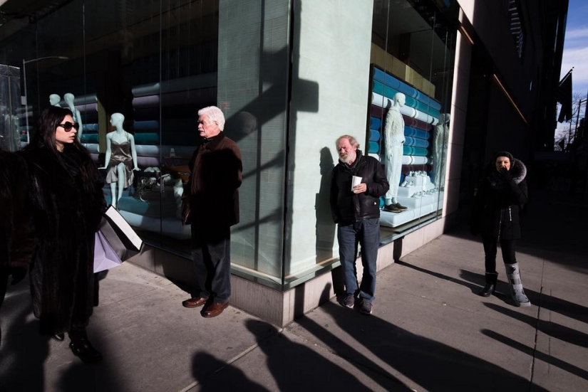 Inesperadas escenas de la calle de nueva York y tel Aviv en la lente del maestro de la calle-foto por Ronen Berka