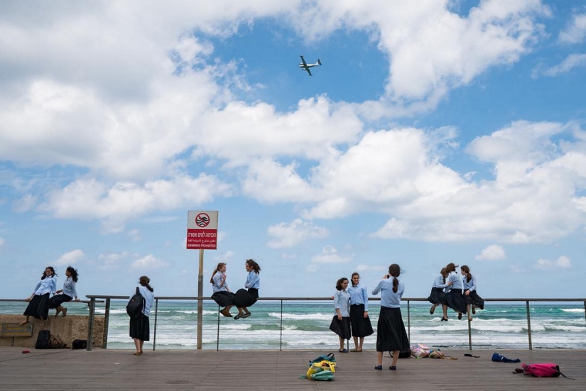 Inesperadas escenas de la calle de nueva York y tel Aviv en la lente del maestro de la calle-foto por Ronen Berka