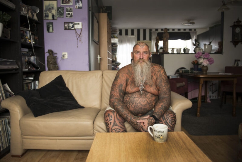 Ingrid Meyhering's optimistic photo project about fashionable old men with tattoos