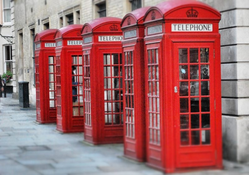 Intimate conversation: the famous red telephone box copied from the tombstones