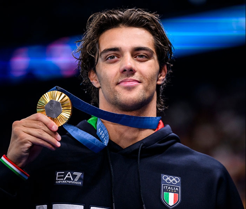 Italian Olympic Gold Winner Thomas Ceccon Stuns Fans With Wardrobe Malfunction: “Holy Smokes”