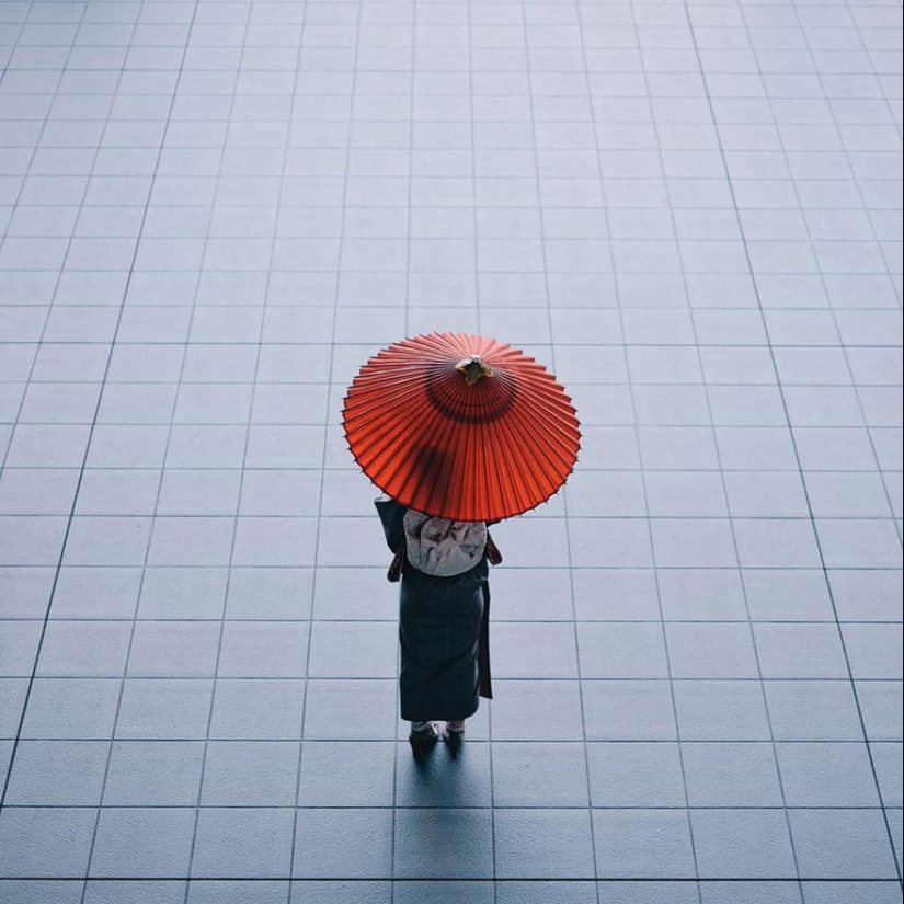 Japanese flavor in Takashi Yasui's street photos