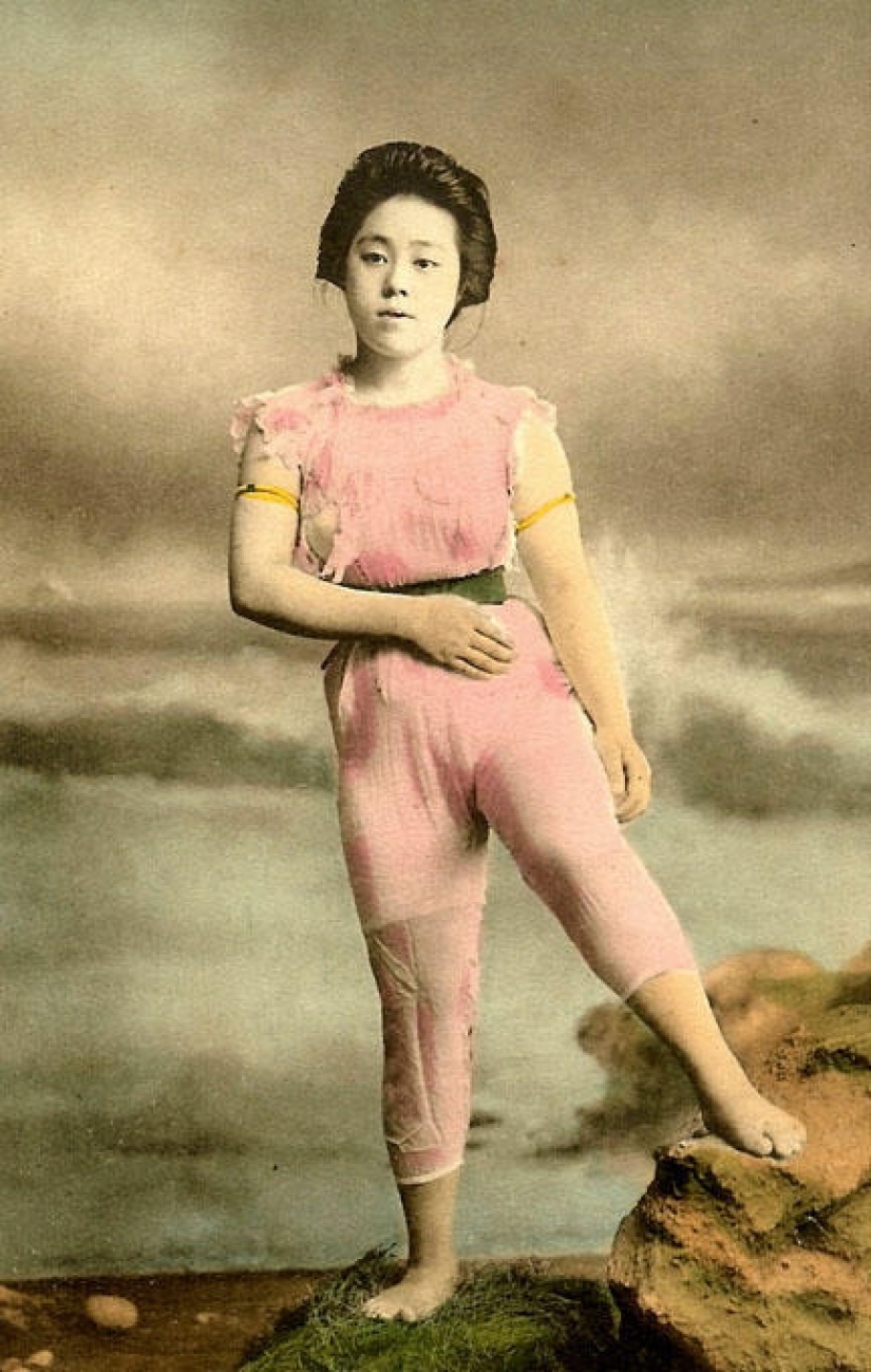 Japanese pin-up postcards with geisha in swimsuits