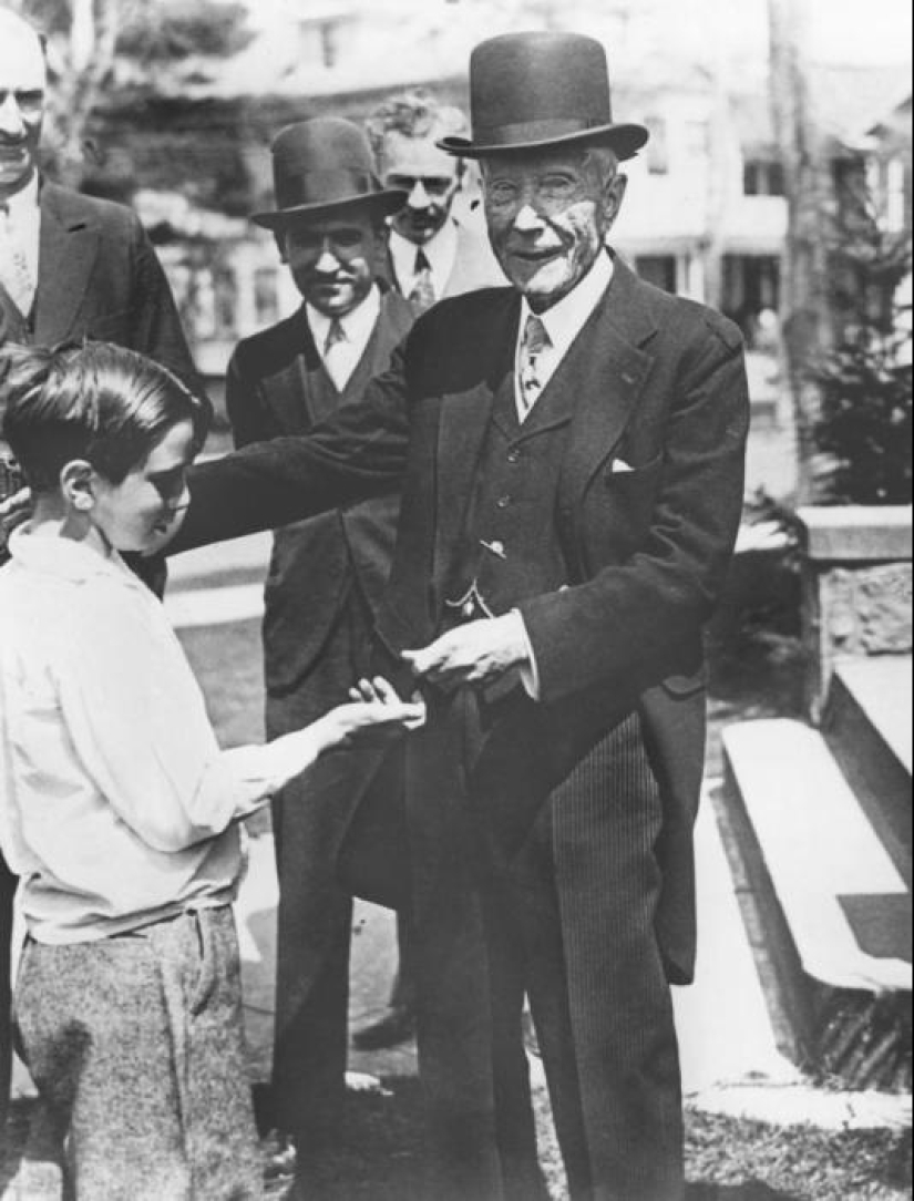 John Rockefeller and Laura Spelman: Billions, austerity and 50 years of family idyll