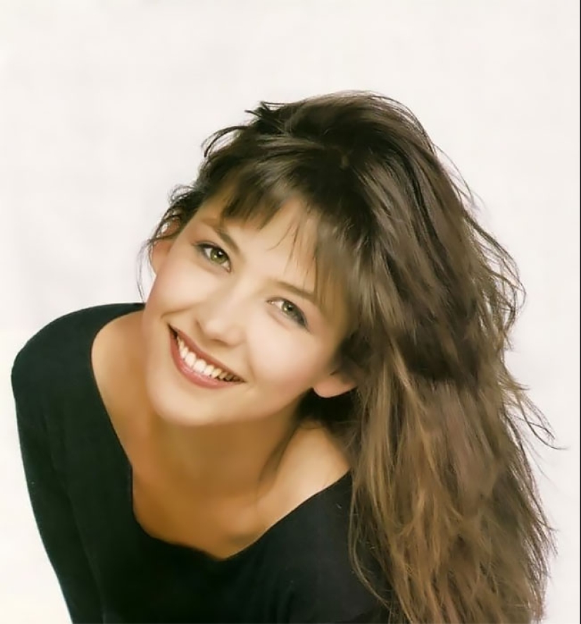 Joven y hermosa: 25 fotos raras de Sophie Marceau de la década de 1980