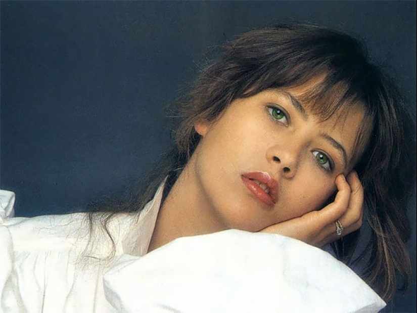 Joven y hermosa: 25 fotos raras de Sophie Marceau de la década de 1980