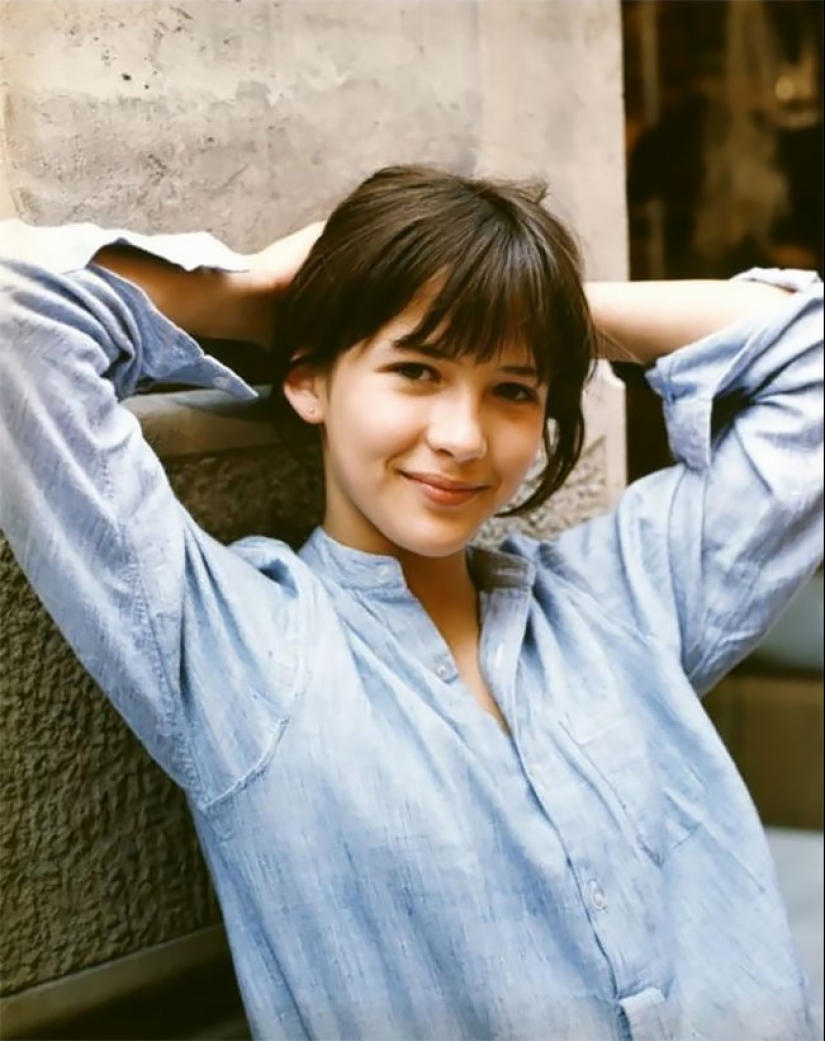 Joven y hermosa: 25 fotos raras de Sophie Marceau de la década de 1980