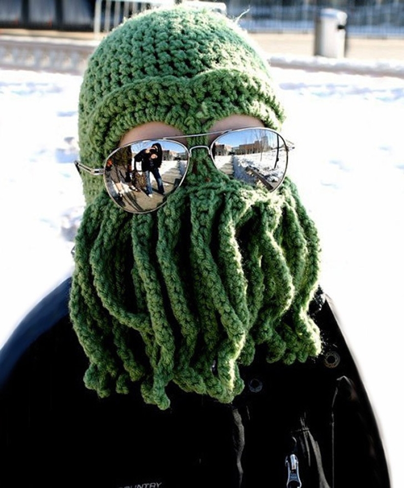 Knitted hats level 80