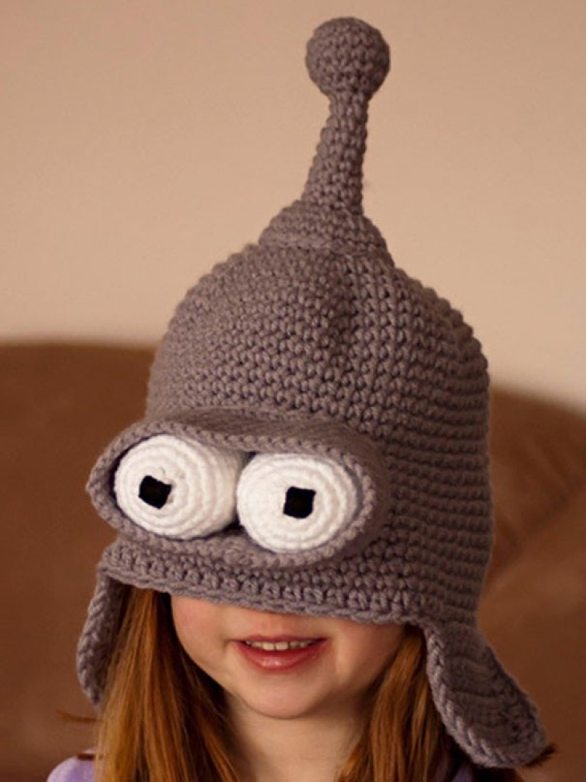 Knitted hats level 80