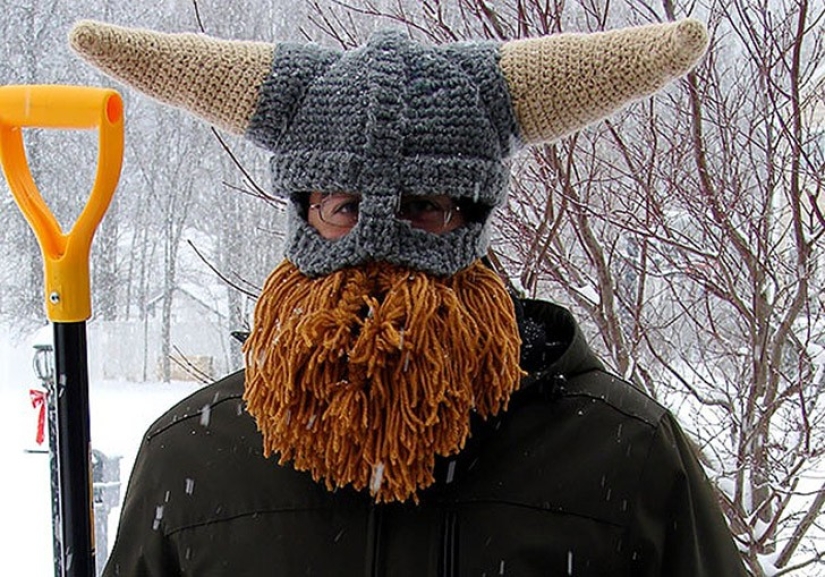 Knitted hats level 80