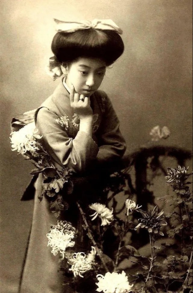 La historia de vida y hermosas fotos de la geisha de nueve dedos Tise Takaoka