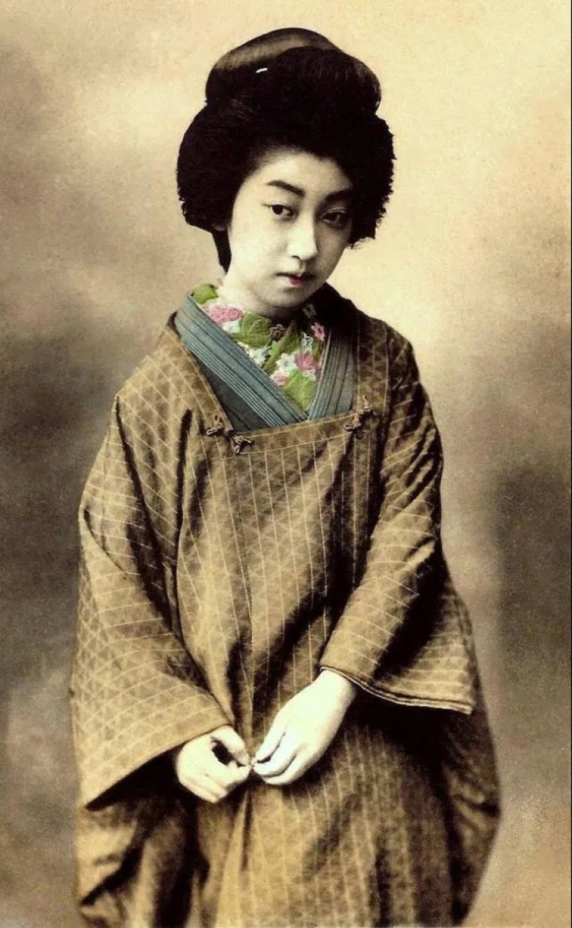 La historia de vida y hermosas fotos de la geisha de nueve dedos Tise Takaoka