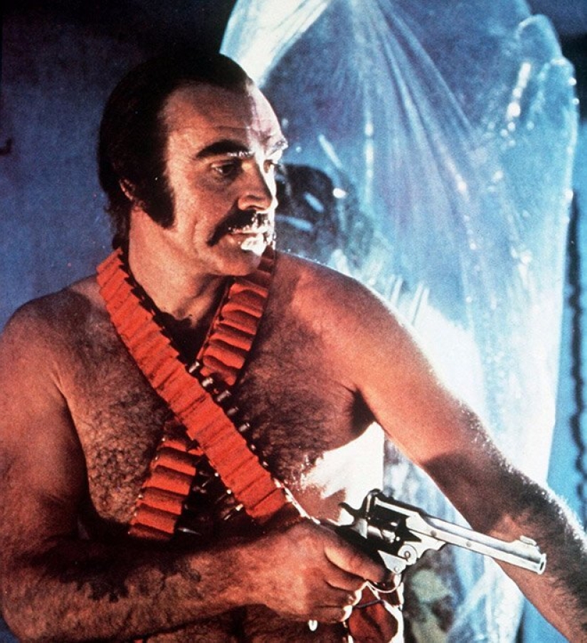 La imagen icónica de cosplay: Sean Connery en "los hombres del bikini"