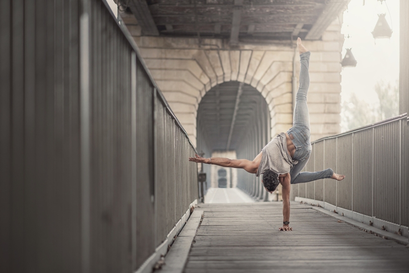 La magia de bailar con la metrópoli: una magnífica serie de fotos de gimnastas y bailarines de Dimitri Rulland