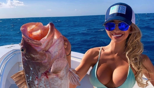 La pescadora más sexy del mundo Emily Rimer y su foto en bikini