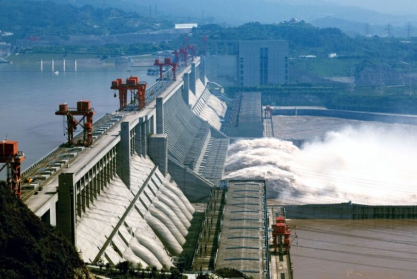 La Presa de las Tres Gargantas, o Cómo los Chinos ralentizaron la Rotación de la Tierra