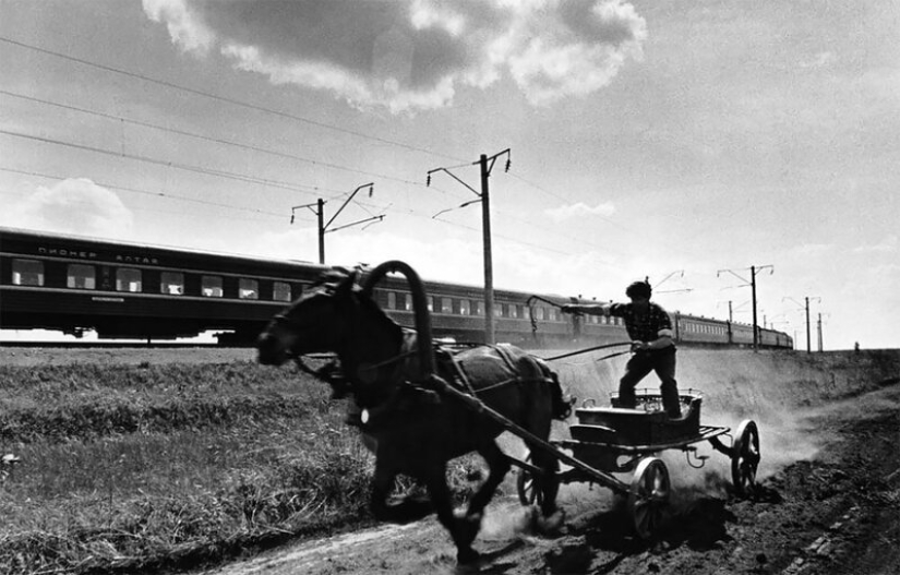 La unión Soviética "deshielo" de la década de 1960 a través de la lente de Vladimir Lagrange