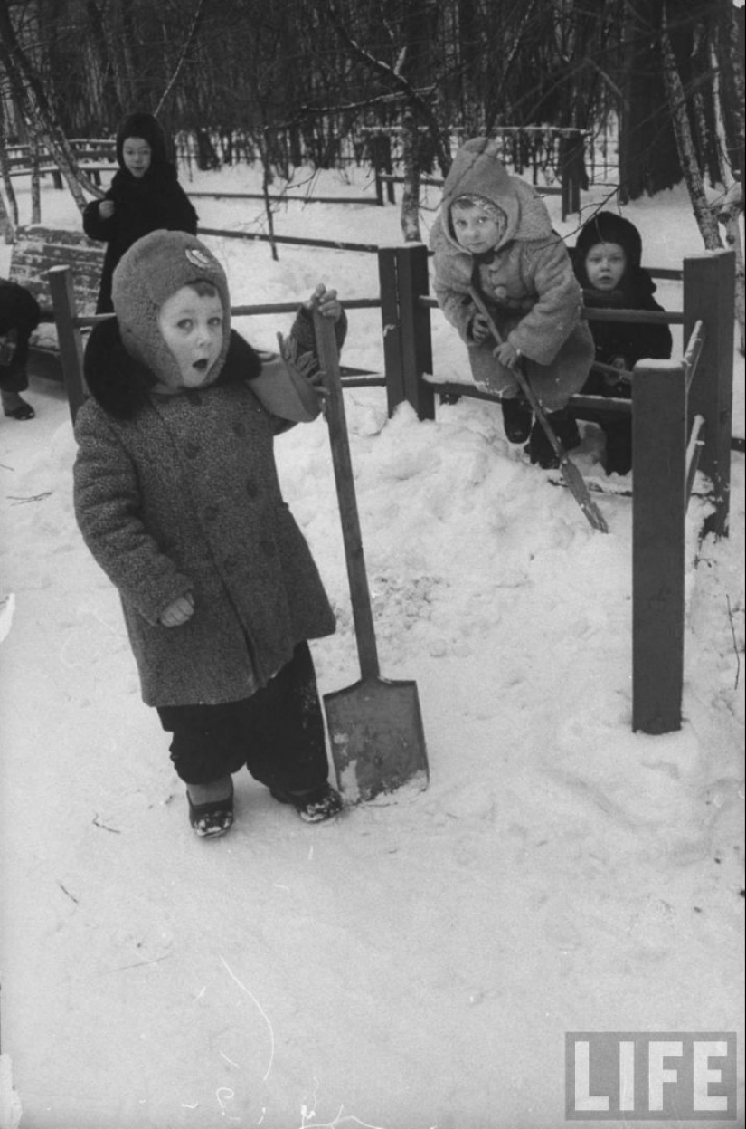 La vida de un jardín de infantes soviético en 1960 a través de los ojos de un fotógrafo de VIDA