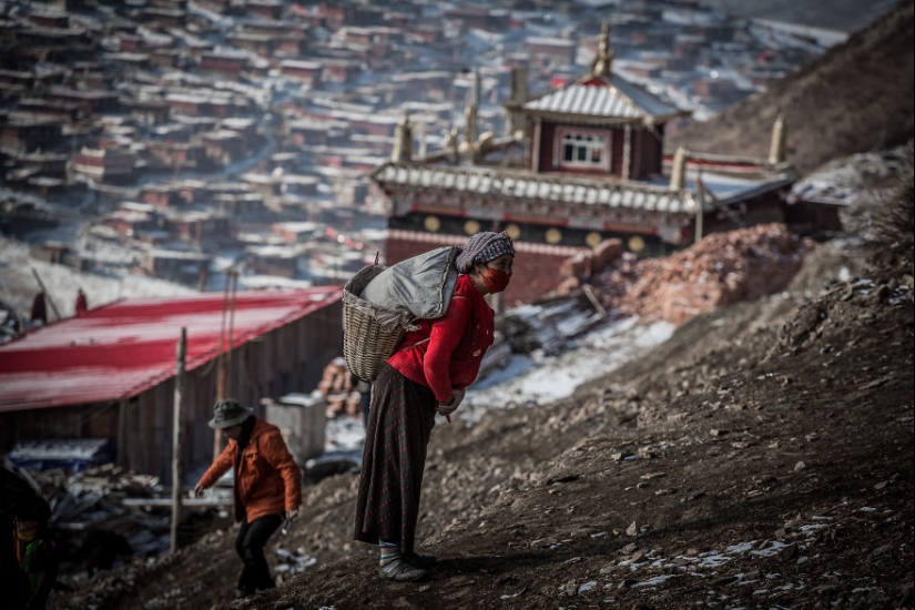 Larung Gar: 40.000 budistas a gran altura