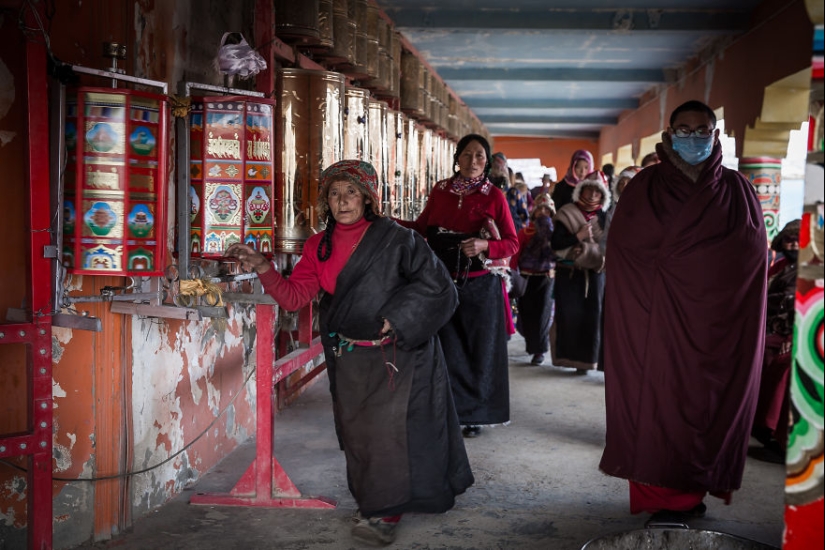 Larung Gar: 40.000 budistas a gran altura