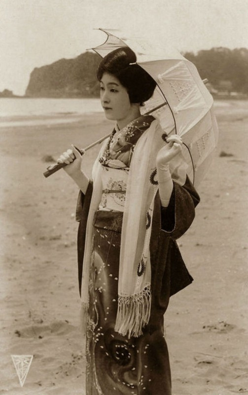 Las chicas más bellas del mundo en postales de la década de 1900