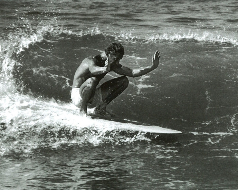 Leroy Grannis, fotógrafo icónico de la cultura del surf de California