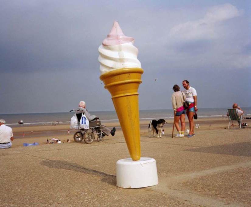 Life is a beach: photos of the controversial Martin Parr