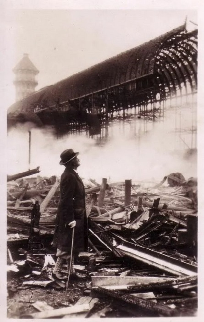 London's Crystal Palace is a fantastic structure that has stood for 85 years instead of a year