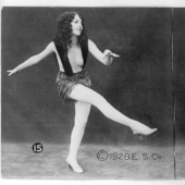 Long before VR porn, there was this: stereo pictures of sexy girls of the 20s