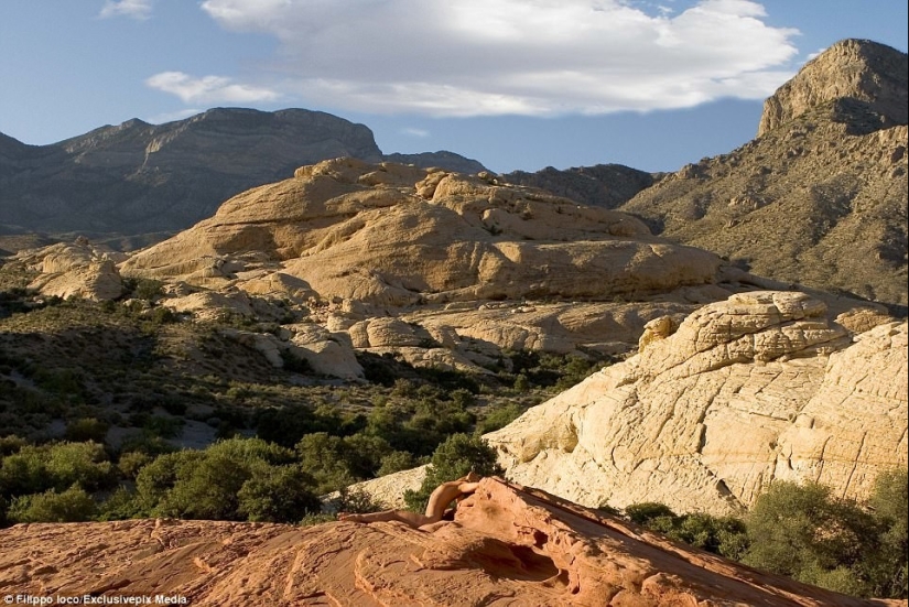 Look for a woman: nude models blend in with the landscape