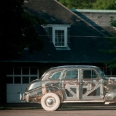 Looks like the car Ghost Pontiaс Plexiglas 1939