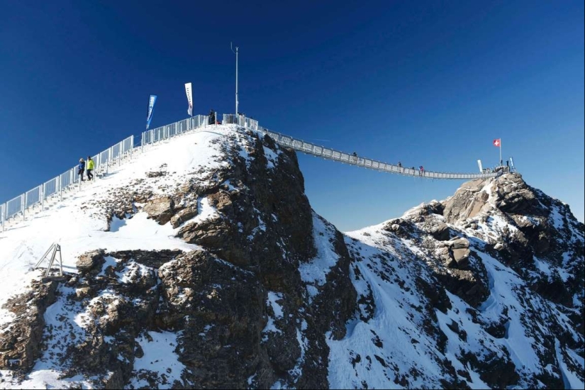 Los más bellos puentes peatonales en el mundo