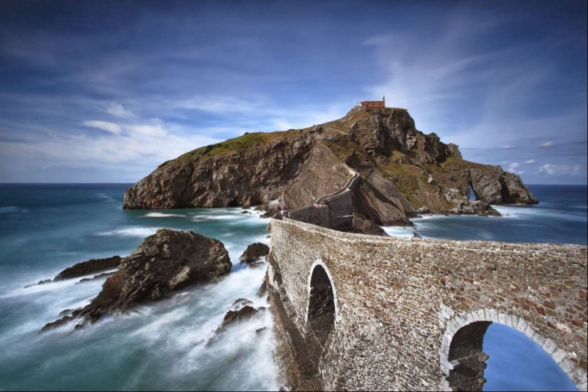 Los más bellos puentes peatonales en el mundo