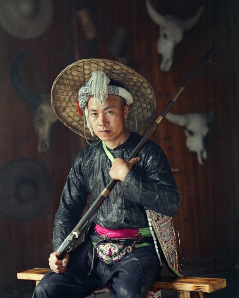 Los pueblos indígenas: 20 retratos, de la que es imposible apartar la mirada