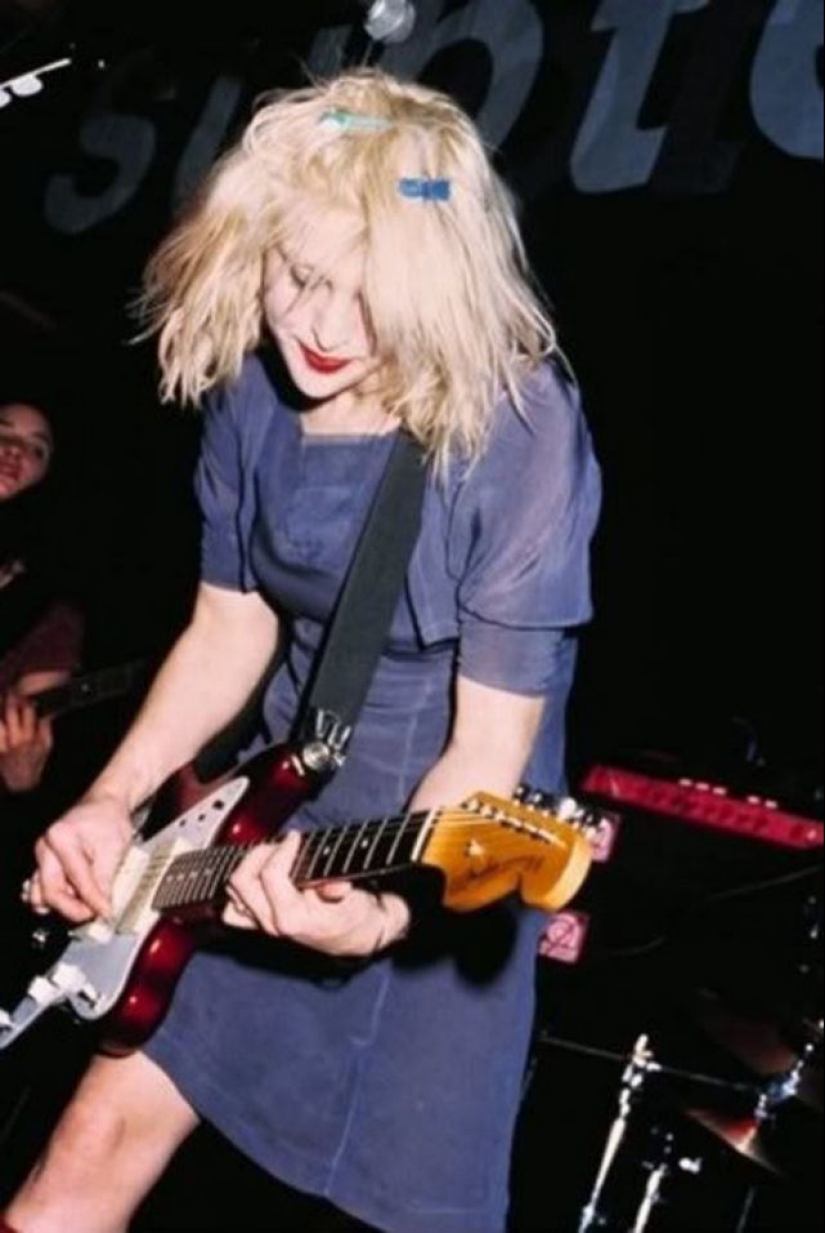 LSD a los 6, striptease y teología: cómo era la juventud de Courtney Love, la escandalosa musa de Kurt Cobain