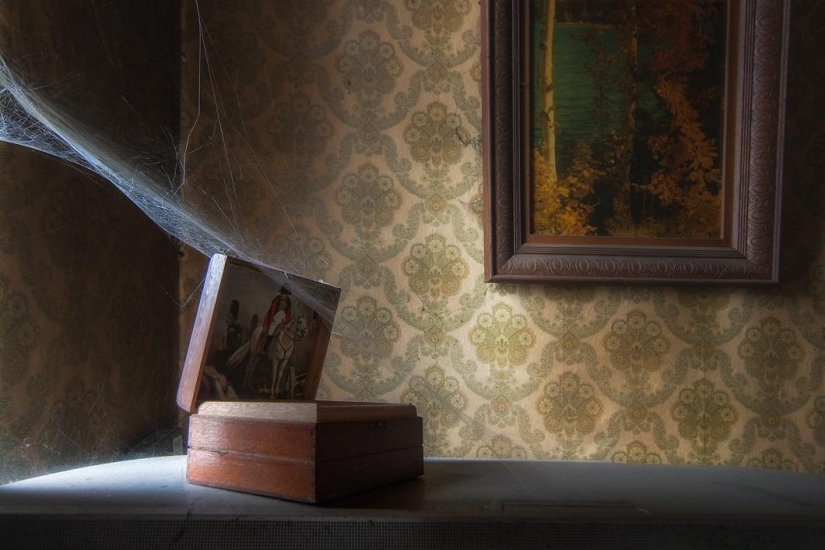 Lugares abandonados en las fotos por Vicente Jansen