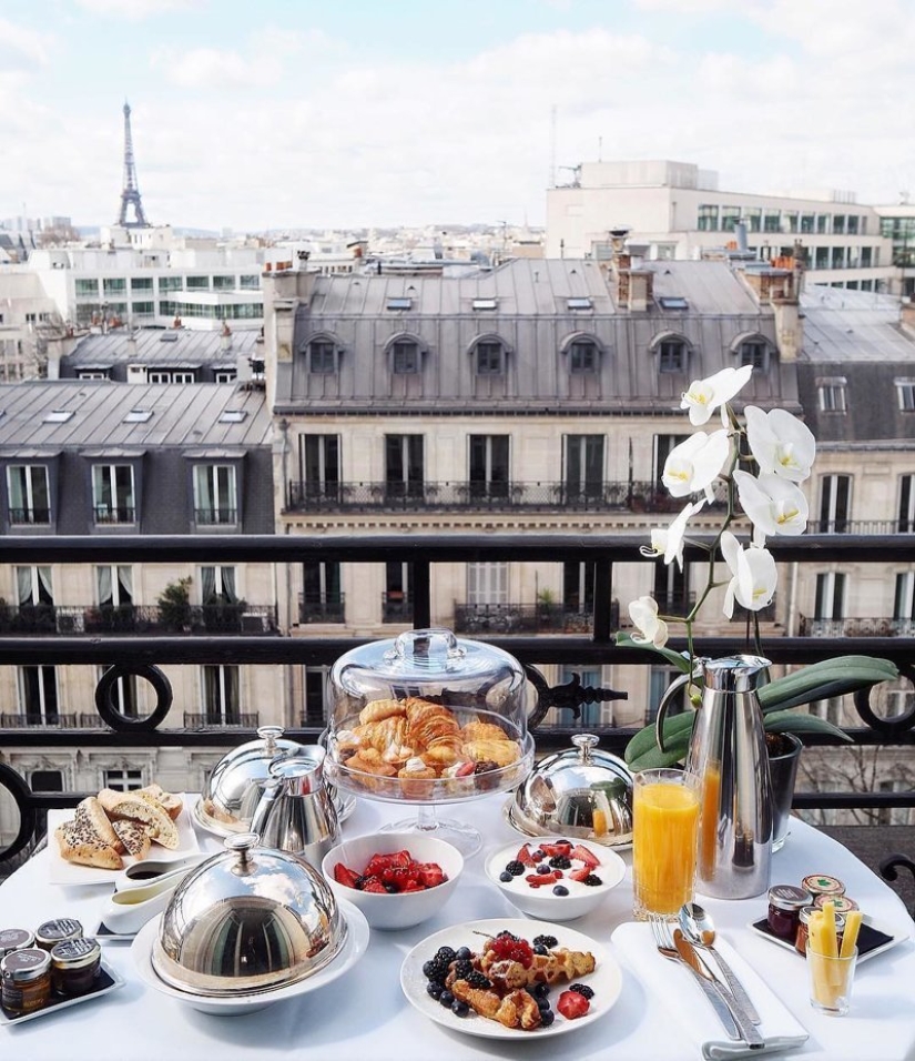 Luxurious breakfasts from around the world