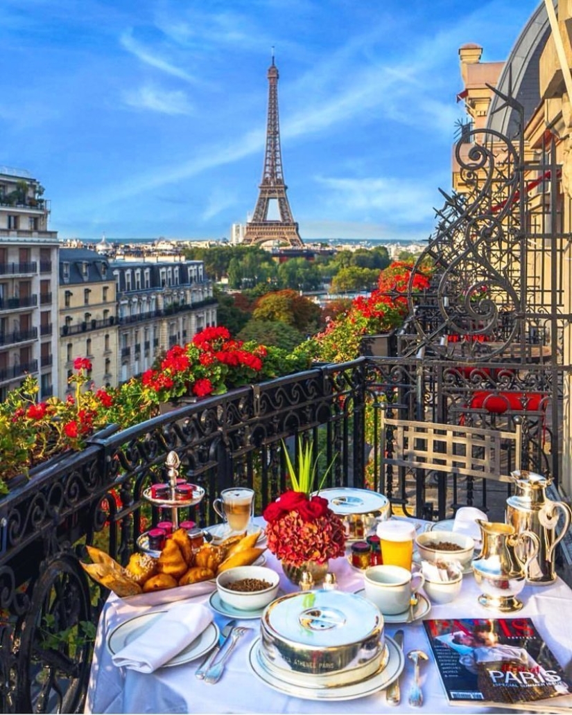 Luxurious breakfasts from around the world