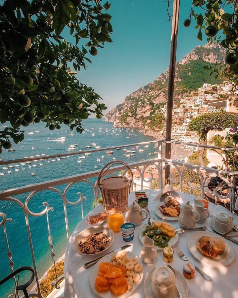 Luxurious breakfasts from around the world