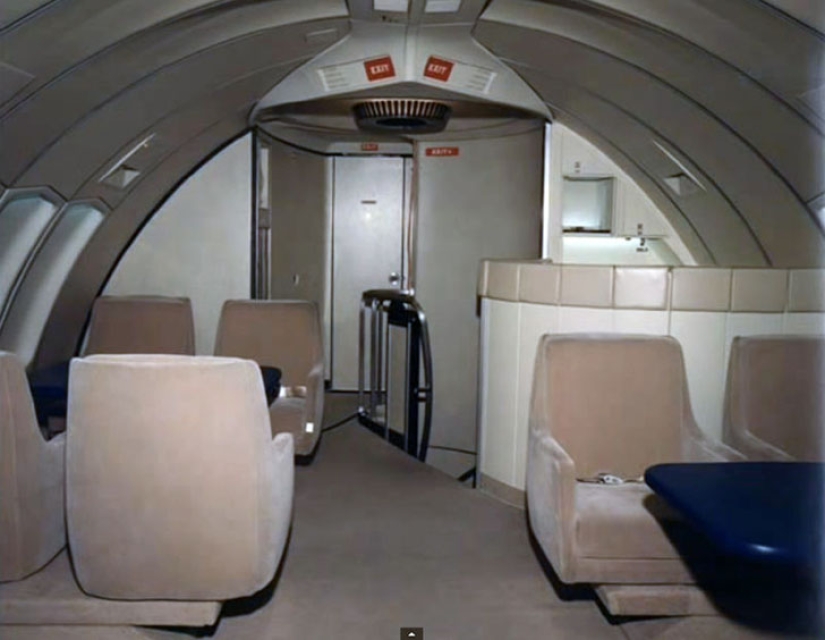 Luxury flight in the seventies on a Boeing 747